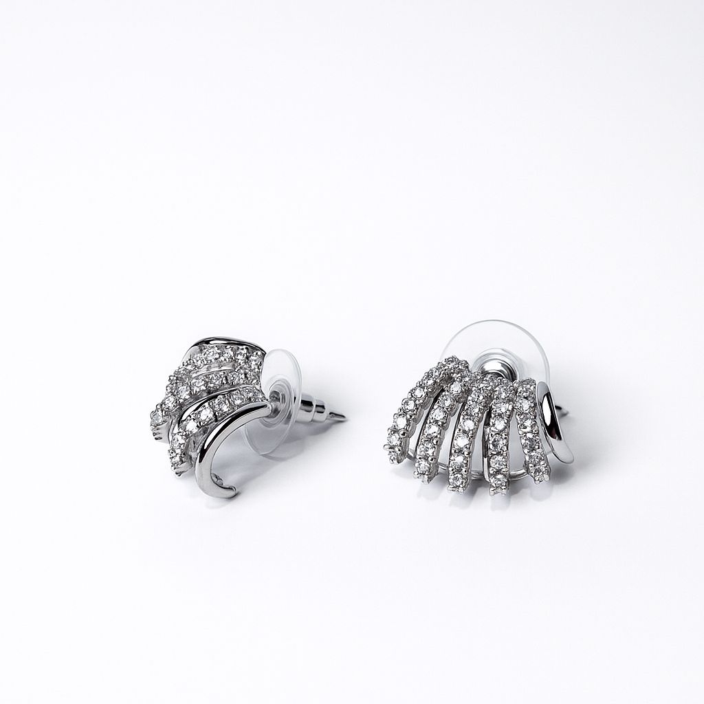 Aretes mini plateados con zirconias