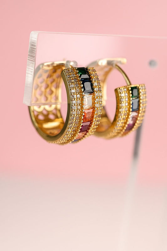 Arracadas doradas de colores