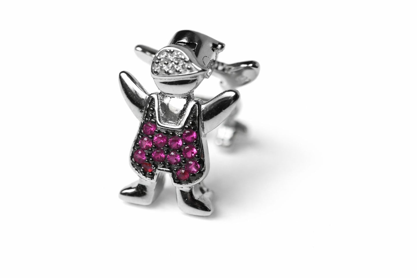 Charm niño plata con guinda