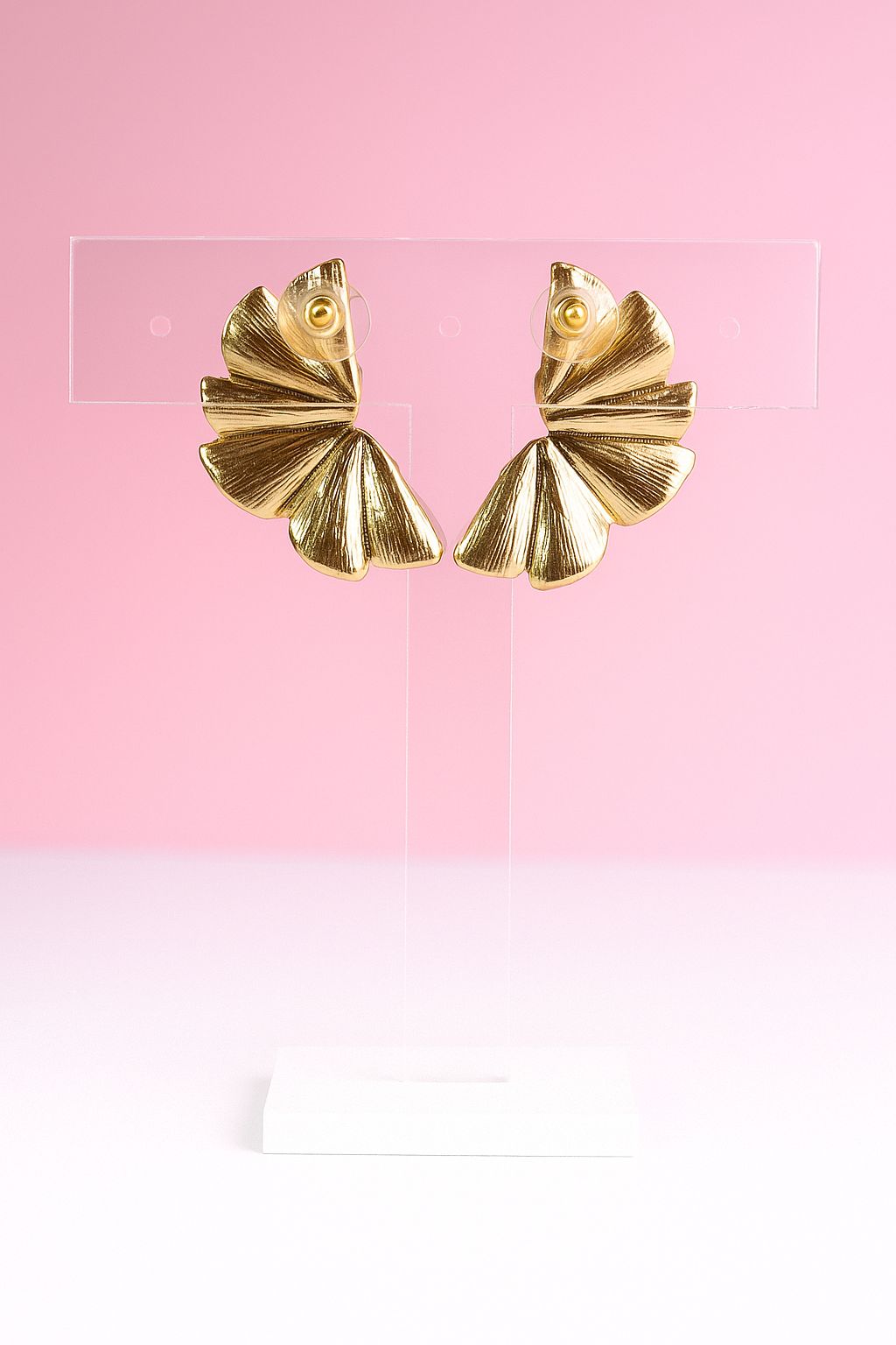 Aretes media flor grandes