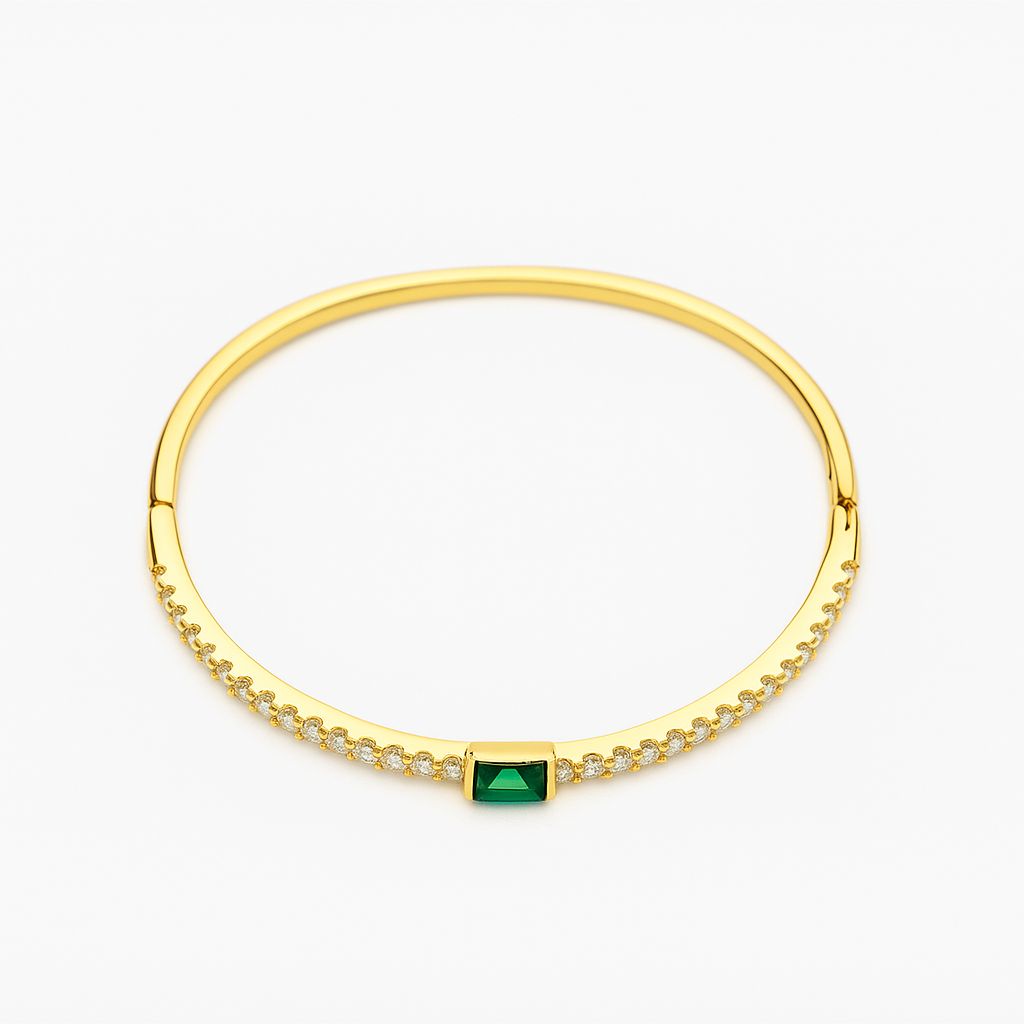 Pulsera dorada con zirconias y piedra verde